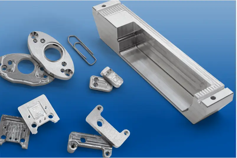 Kleine Bauteile aus Aluminium